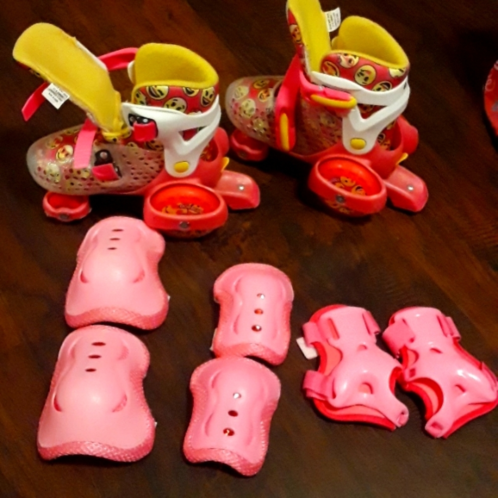 11-2 Roller Derby Skates (youth)
